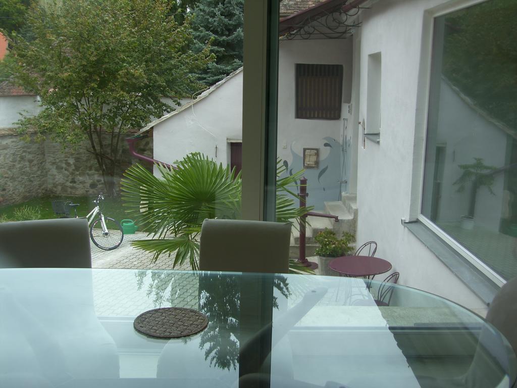 Schneiders Ferienhaus Pulkau Kamer foto